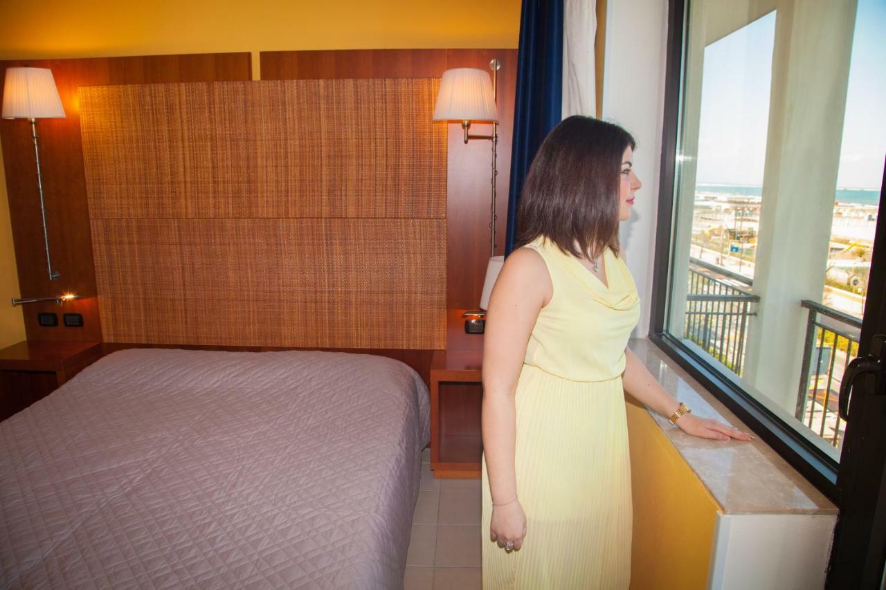 Hotel Park Sottomarina Esterno foto